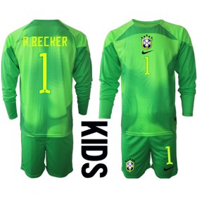 Brasilien Alisson Becker #1 Målvakt Borta Kläder Barn VM 2022 Långärmad (+ Korta byxor)